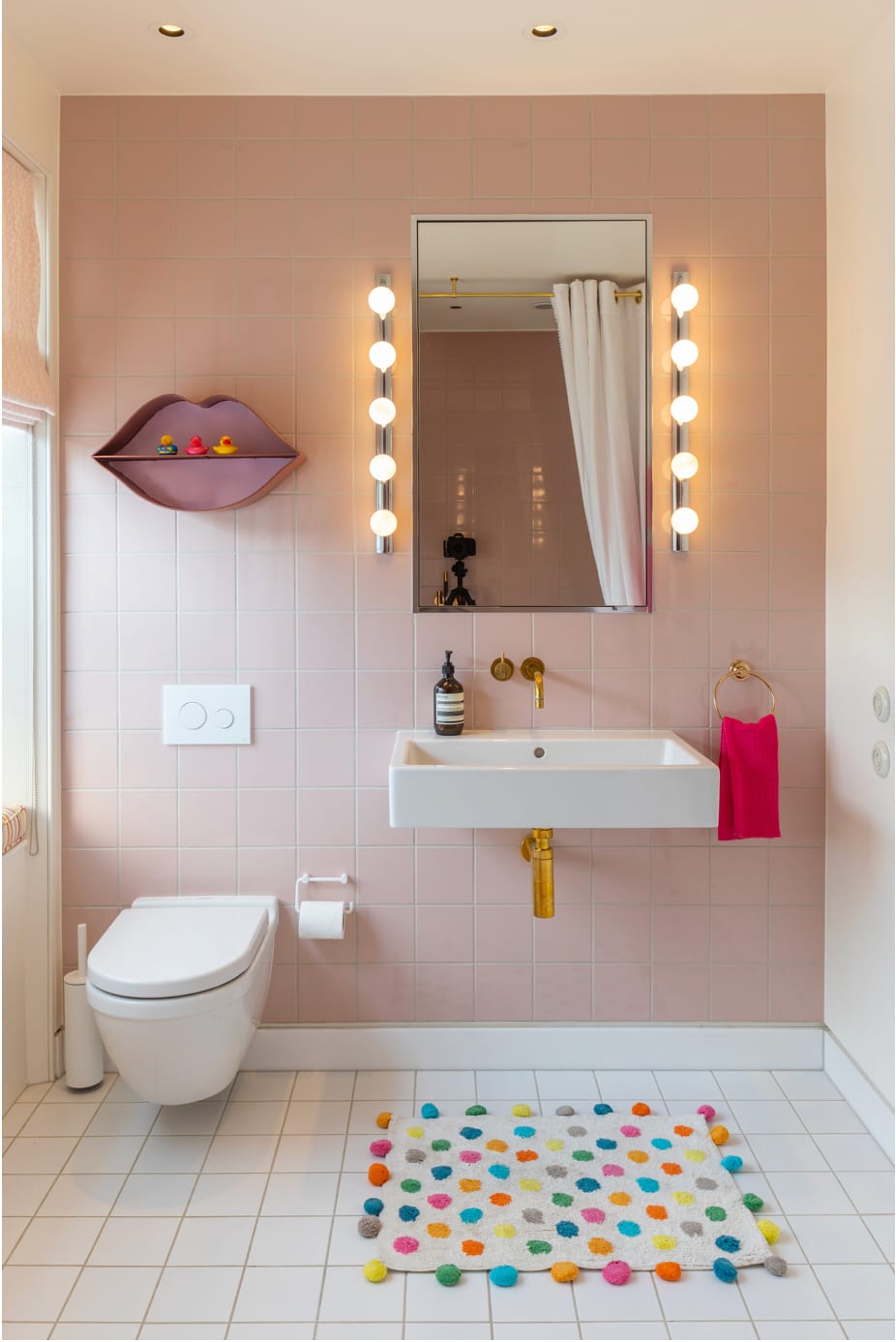 Private Residence: Bathroom