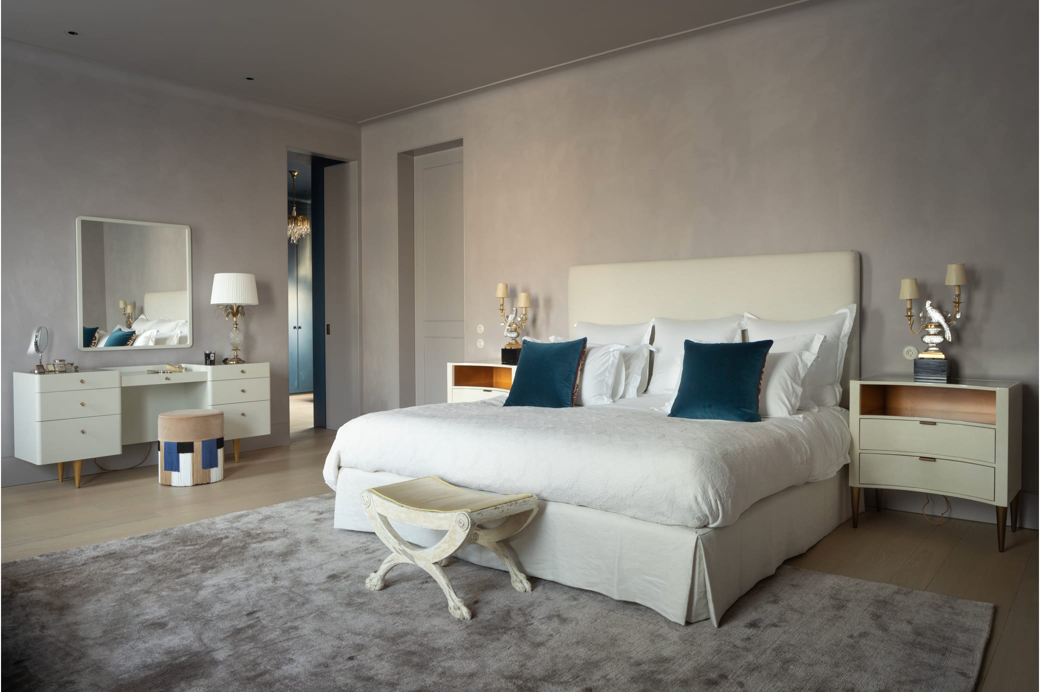 Private Residence: Bedroom